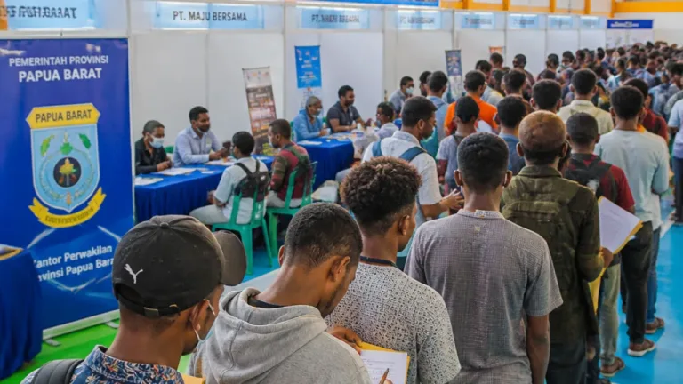 Manokwari: Job Fair 2026 Dilirik 4.000 Pencari Kerja, Lowongan Hanya 643