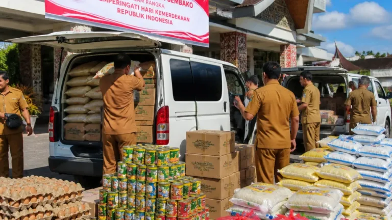 Pemko Padang Panjang Salurkan Bantuan Makanan untuk 219 KPM, Wujudkan Perlindungan Sosial di Sumbar