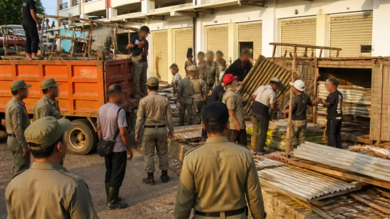 Penertiban 350 Lapak Ilegal di Pasar Cisalak Jadi Upaya Penataan Kawasan Depok