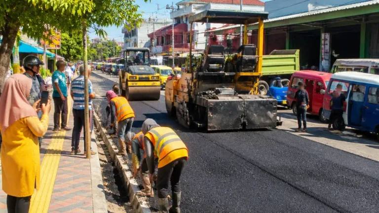 Pengerjaan Jalan Pangeran Hidayat Capai 33%: Janji Wali Kota Mulai Terwujud