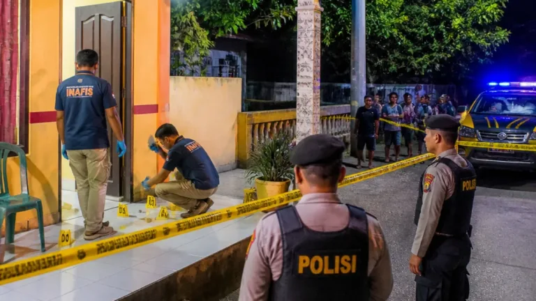 Polisi Kejar Terduga Pelaku Pembunuhan Satu Keluarga di Palu, Sembilan Saksi Diperiksa