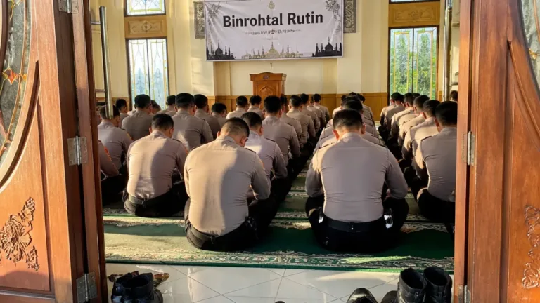 Polres Payakumbuh Gelar Binrohtal Rutin untuk Perkokoh Iman dan Integritas Personel