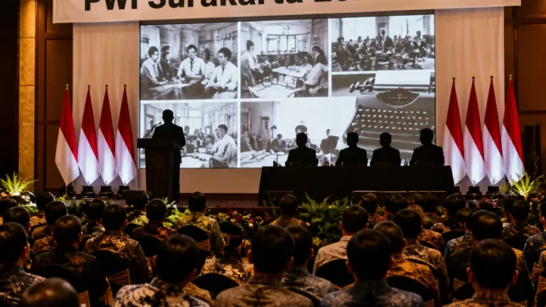 PWI Surakarta Periode 2026–2031 Dilantik, Tekankan Peran Historis dan Literasi Informasi