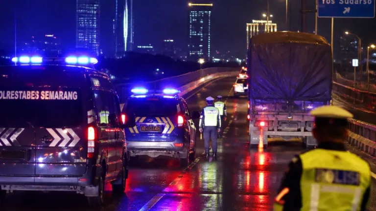 Sopir Truk yang Diduga Tabrak Lari di Yos Sudarso Ditangkap, Dibawa ke Semarang