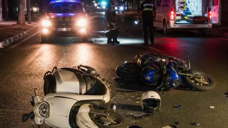 Tabrakan Dua Motor di Jalan Singaraja-Denpasar, Dua Pengendara Luka-luka