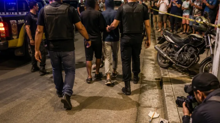 URC Resmob Polres Bitung Tangkap Dua Tersangka Dugaan Penganiayaan di Girian