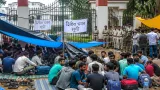 Around 300 police aspirants camp outside Home Minister's Kawardha residence, demand second selection list