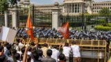 BJP cadres stage tense protest at Vidhana Soudha, demand Minister B Nagendra’s resignation over alleged ₹187 crore scam