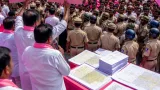 BRS stages protest, seeks resignation of Revenue Minister over inclusion of lands under Section 22A