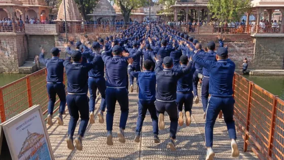 Ujjain Mahakaleshwar temple conducts 300-guard jump test on footbridge ahead of Nag Panchami