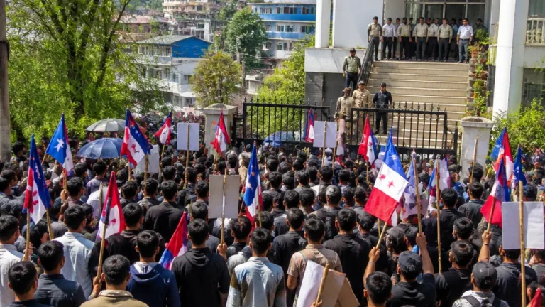 Hundreds of MZP activists picket MPSC in Aizawl, demand review of OTR exclusions and reforms
