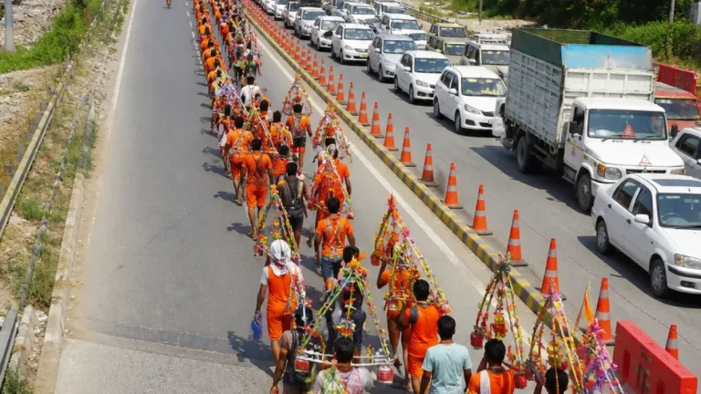 Meerut-UP Gate stretch of Delhi-Meerut Expressway closed at times for Kanwar yatris till Aug 11