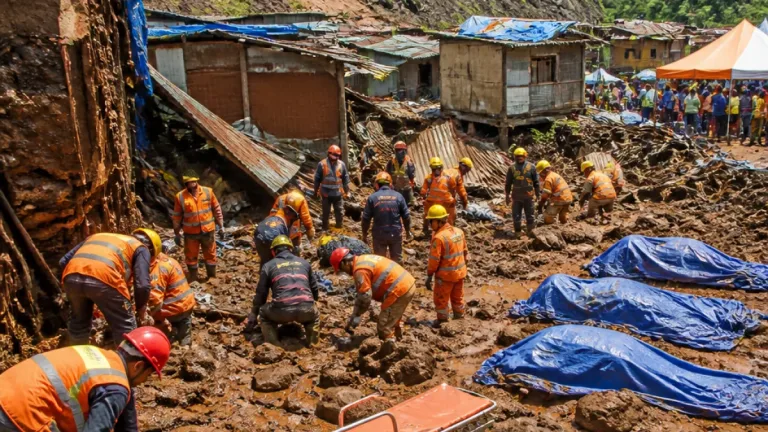 Mumbai: Landslide in Sakinaka kills eight, rescue operation called off as clearance begins