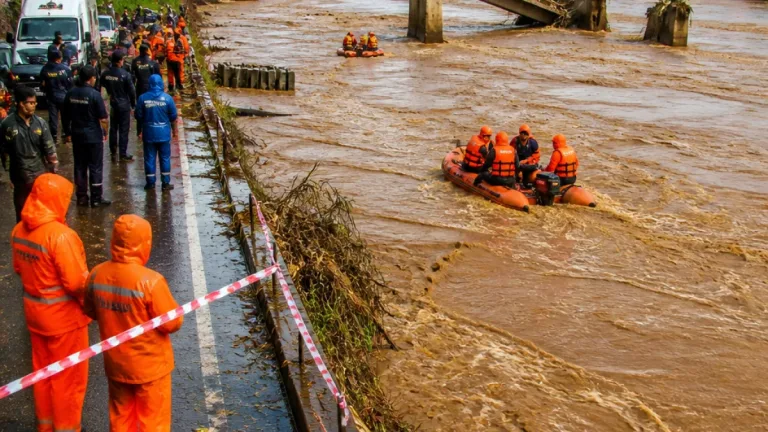 NDRF, SDRF mobilised as Mandakini floods submerge Chitrakoot; bridges, homes damaged