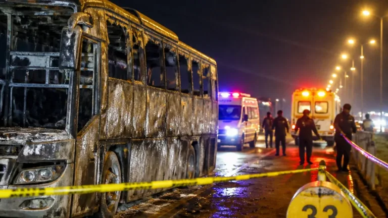 Nine killed after Delhi–Mahoba bus catches fire on Yamuna Expressway; driver, conductor arrested