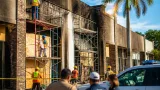 Comerciantes de Los Mochis siguen sin fecha para reabrir tras incendio en Plaza Fiesta