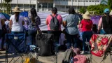 En Chilpancingo exigen reconocimiento y recursos para preparatorias populares tras protesta