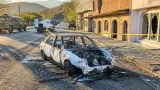 Explosión de un auto baleado en Taxco deja tres heridos y daños en viviendas