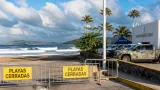 Manzanillo cierra playas y activa puestos de comando por la llegada del huracán Trudy