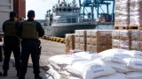 Manzanillo, Colima: incautan 54 toneladas de dextrosa en la aduana a petición de la FGR