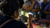 Monclova: comerciantes de pulgas alertan por circulación de billetes falsos de 500 pesos
