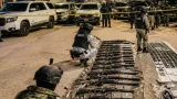 Operativo en Guerrero deja 66 detenidos que fingían ser policías y asegura armas y vehículos