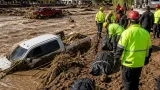 Tres cuerpos hallados tras creciente que arrastró camioneta en Guanaceví