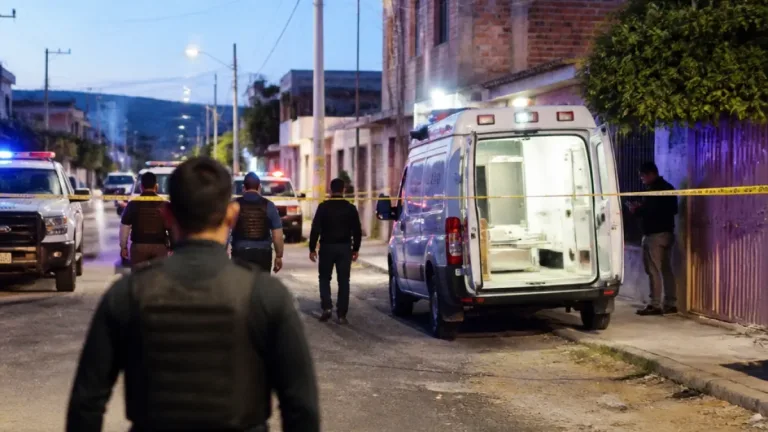 Detienen en Querétaro a cuatro sujetos vinculados a un homicidio en Guanajuato