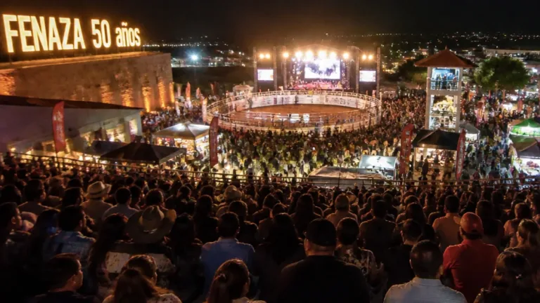 Fenaza 2026: artistas, pabellones y la conmemoración taurina que busca atraer visitantes en septiembre