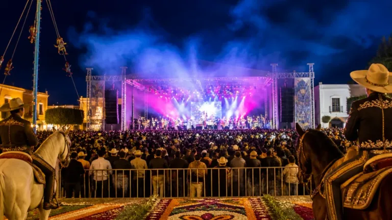Huamantla vive un domingo de feria con música, tradiciones y la presentación de Duelo