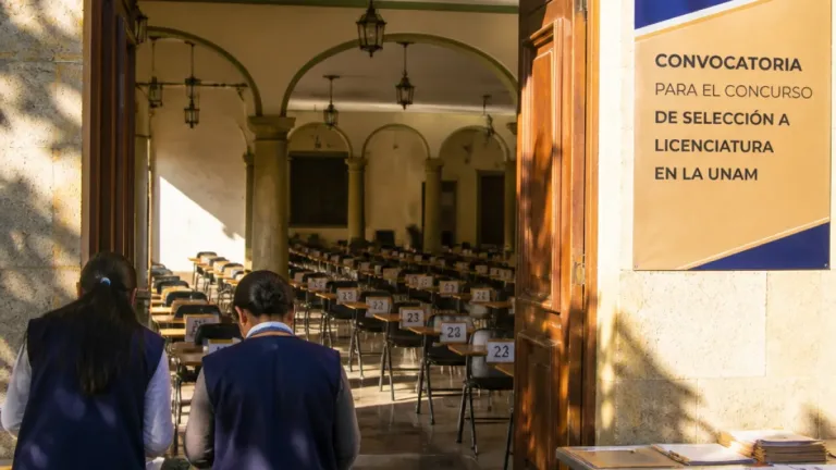 Más de la mitad de aspirantes a examen presencial de la UNAM en Oaxaca no acudió a la cita