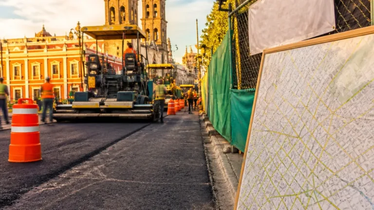 Puebla lanza nueva etapa de #CallesAl100: busca renovar hasta 7,418 vialidades entre 2026 y 2027