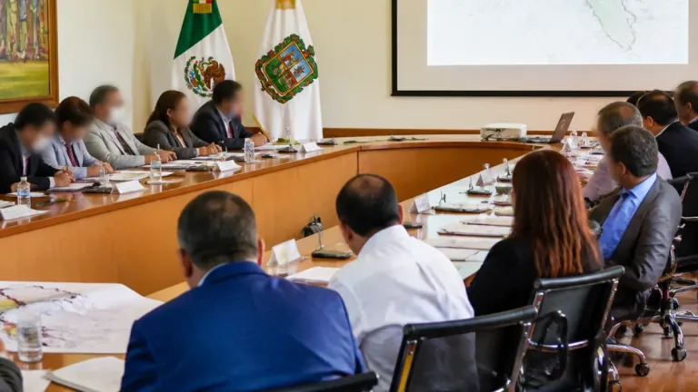 Puebla y Oaxaca coordinan seguridad en 25 municipios y tramos carreteros limítrofes