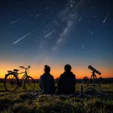 Op 12 augustus gedeeltelijke zonsverduistering; nachtelijke piek van Perseïden belooft tientallen meteoren per uur
