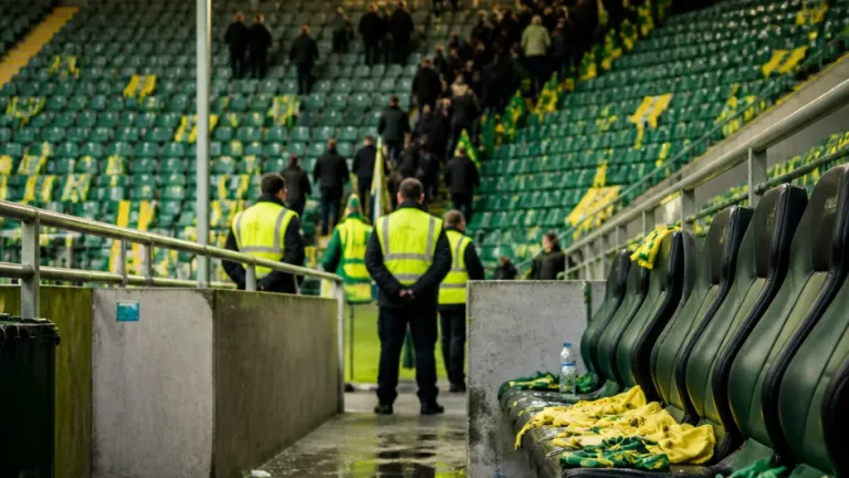 Den Haag: ADO Den Haag Vrouwen zwaar afgestraft in thuiswedstrijd tegen FC Twente