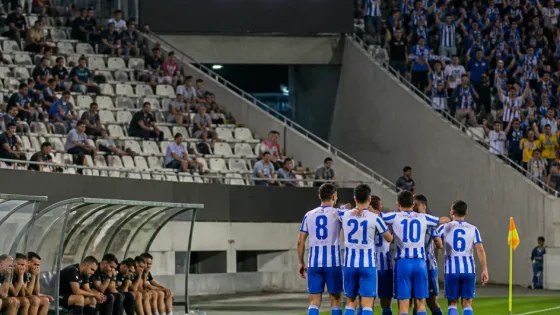 FC Porto vence em Viseu por 3-0 e domina encontro perante a formação viseense