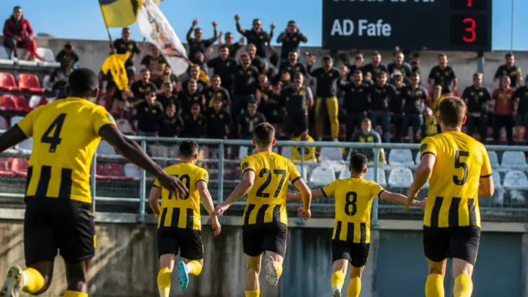 AD Fafe soma triunfo fora e mantém-se no topo da Liga 3 com exibição consistente