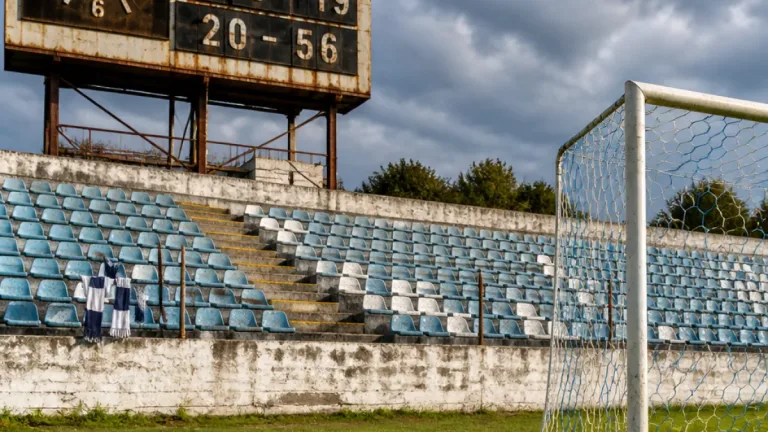 Alcobaça: retrospectiva estatística da época 1982/83 do GC Alcobaça na Primeira Divisão