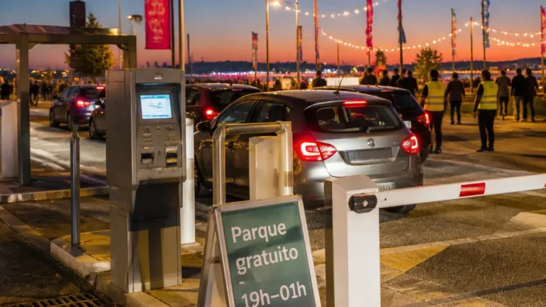 Barreiro: Câmara disponibiliza estacionamento gratuito no terminal fluvial durante as Festas
