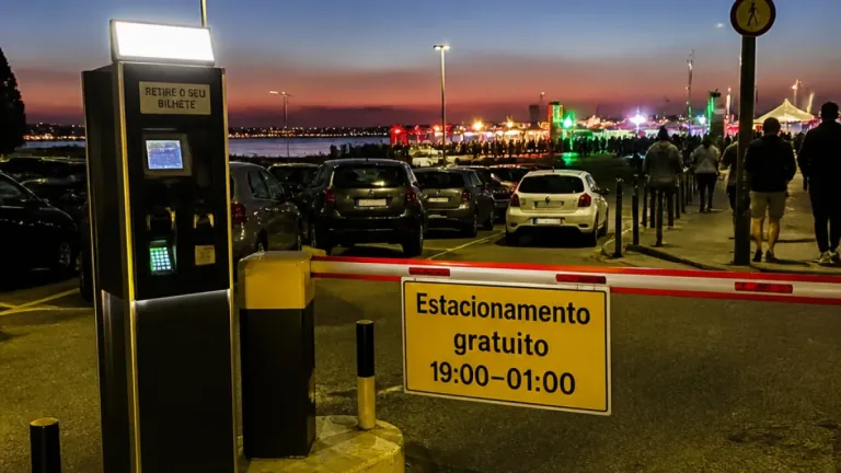 Barreiro disponibiliza estacionamento gratuito junto ao terminal fluvial durante as festividades