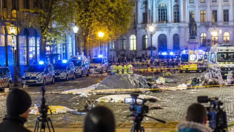 BE questiona Governo sobre carga policial que deixou 37 feridos na Praça D. João I, no Porto