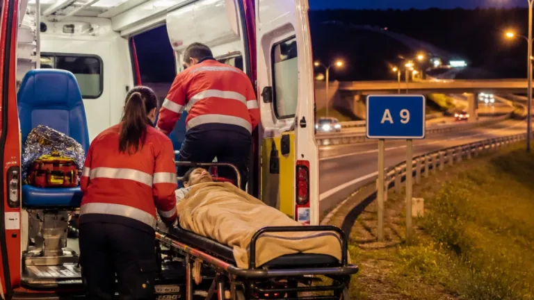 Bebé nasce em ambulância a caminho do Hospital Beatriz Ângelo, em Loures