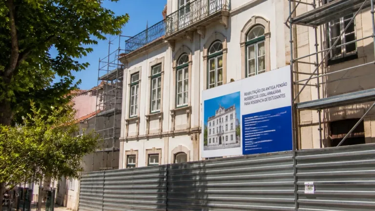 Castelo Branco vai transformar antiga Pensão Arraiana em residência para 29 pessoas