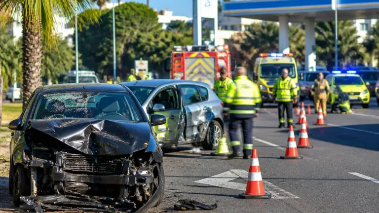 Colisão em Albufeira provoca um ferido grave e condicionamentos temporários no trânsito