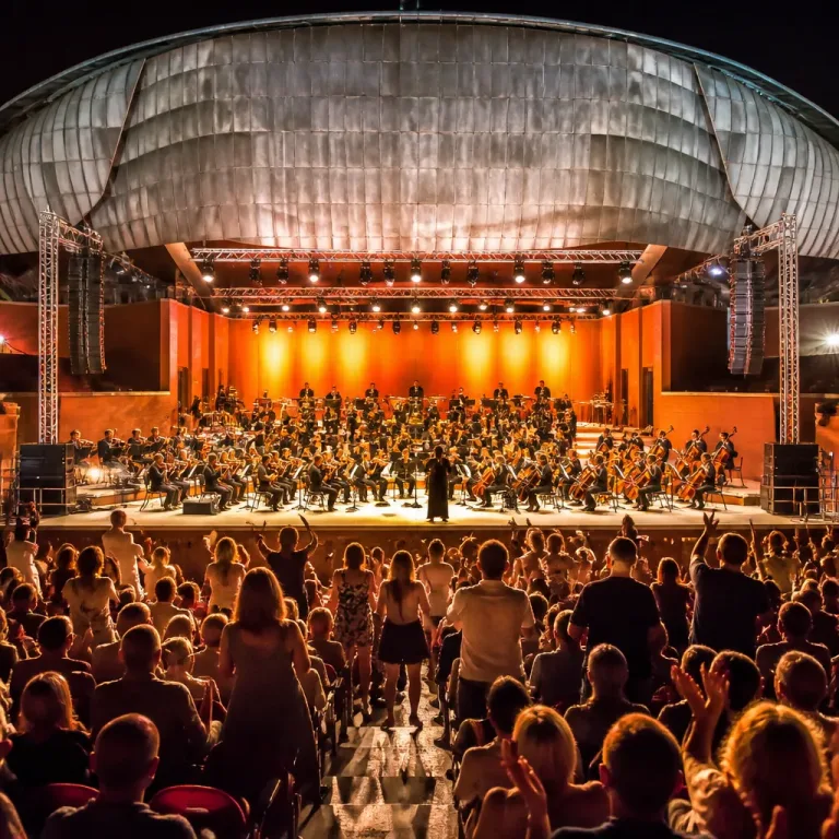 Marisa Monte apresenta-se em Roma com orquestra de 55 músicos na única paragem italiana