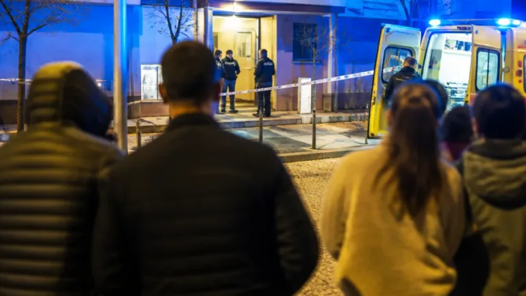 Detenção em Odivelas após agressão com arma branca a dois familiares