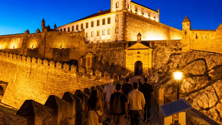 Elvas inaugura nova visita noturna ao Castelo para redescobrir o patrimônio à luz da noite
