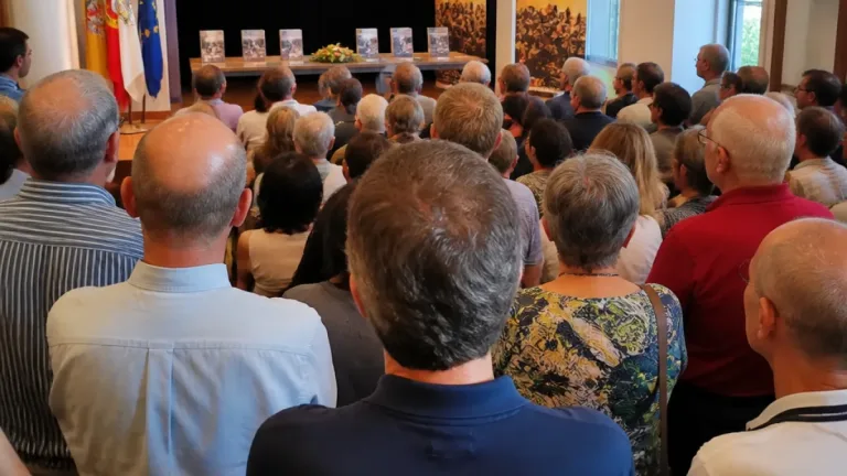 Fafe acolhe lotada apresentação do livro sobre memória da ditadura e a diáspora