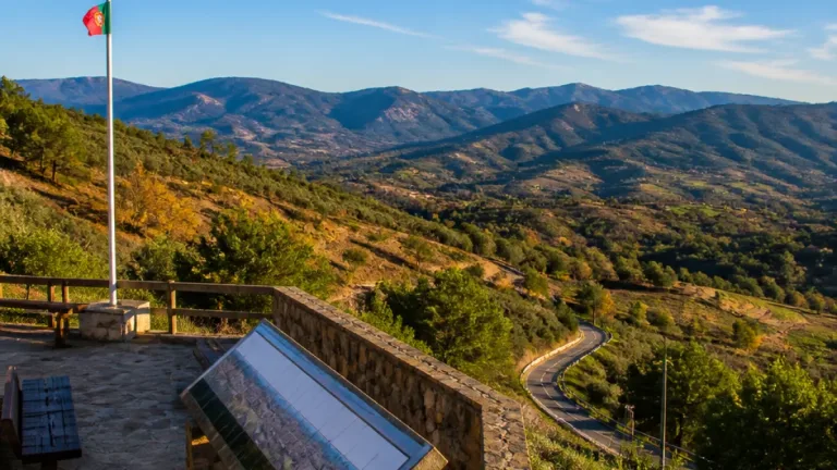 Fundão: Lavacolhos inaugura Miradouro da Liberdade com vista para quatro serras