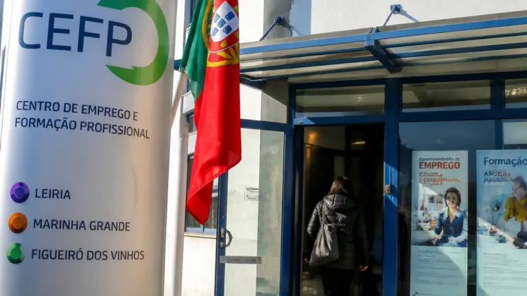 Leiria: nova directora do Centro de Emprego com perfil académico e clínico assume coordenação regional